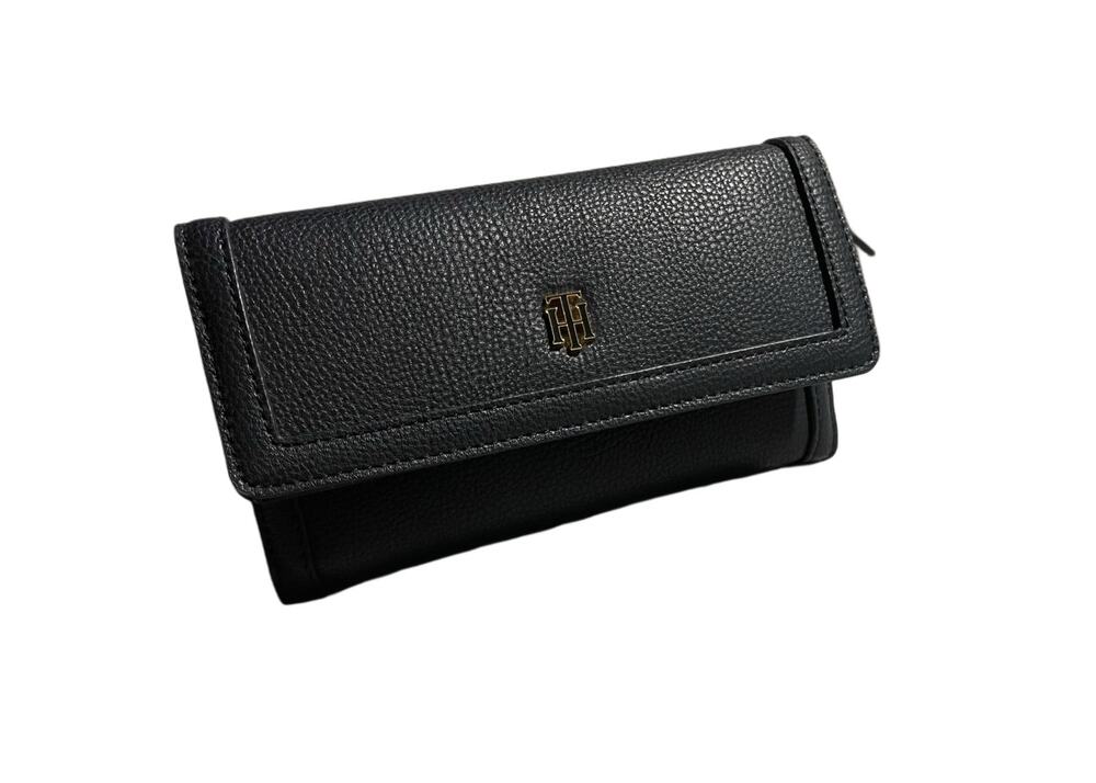 Tommy Hilfiger Tamara II Trifold Wallet Navy 7x4 Zip Flap Academia Preppy - EUC